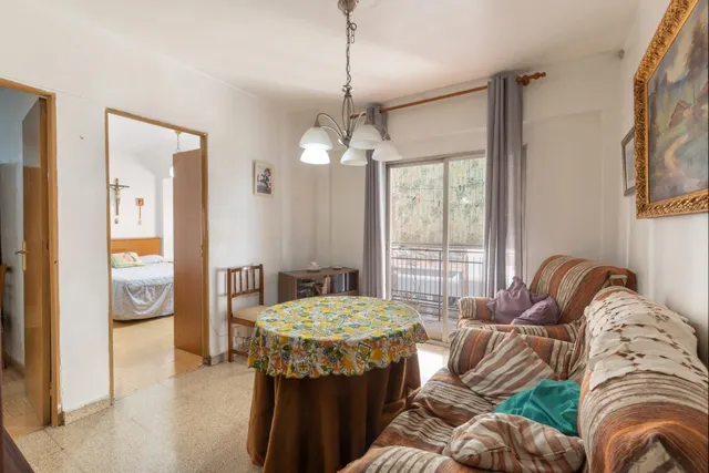 Piso en venta en calle arabial – Granada | — 24