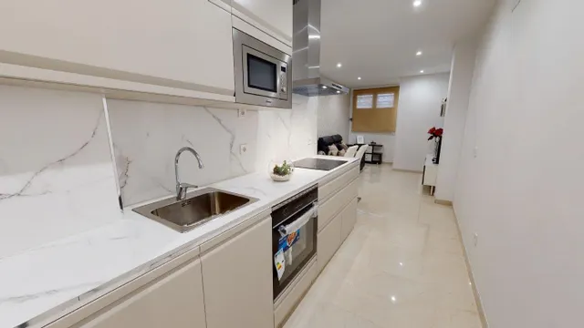 Oportunidad única: Local comercial adaptado a vivienda en Carlos III, Córdoba por 120.000€ — 8