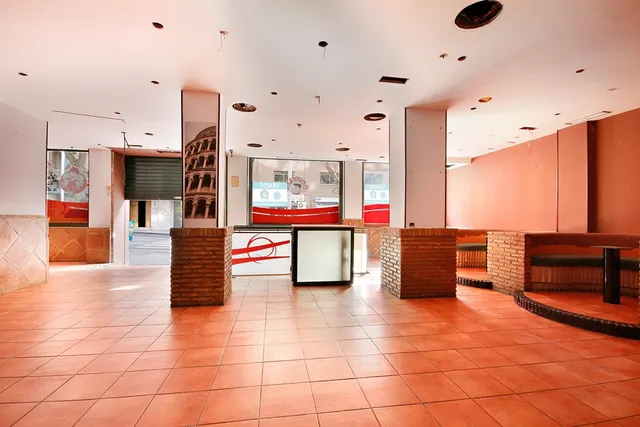 ¡Oportunidad! Local comercial uso de Restaurante. — 9