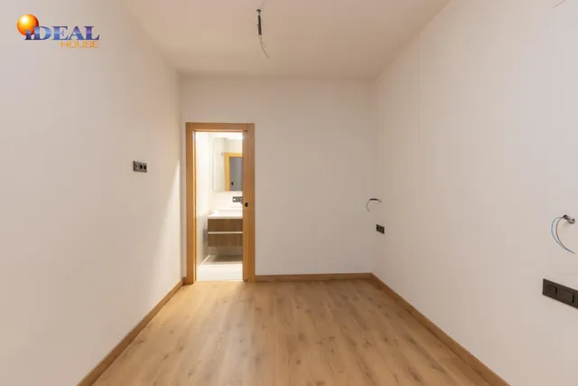 MODERNO ESTUDIO TIPO LOFT EN URBANIZACIÓN VILLA PINEDA - ZONA VILLAREJO — 13