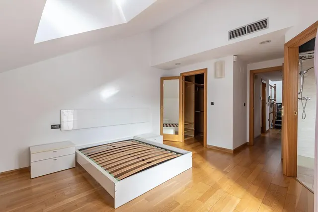 Ático dúplex en Peligros. — 19