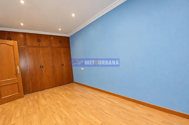 ESPECTACULAR PISO AMUEBLADO CON TERRAZAS Y BALCÓN EN EL CENTRO DE MISLATA — 24