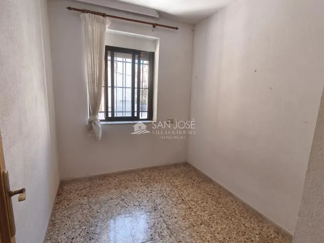 VENTA DE CASA EN ASPE, ZONA CENTRO — 14