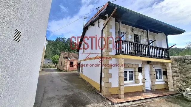 CASA COMPLETAMENTE REFORMADA EN ARENAS DE IGUÑA. — 5