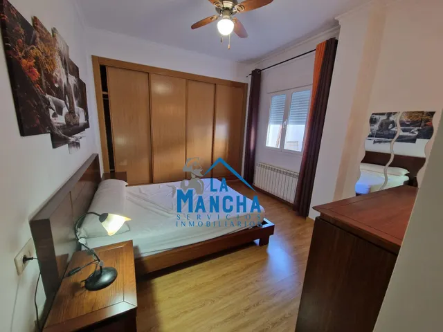 *750€ al mes* inmobiliaria la mancha alquila piso con garaje en el centro de Albacete — 16