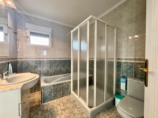 Chalet con piscina en Quesada, Rojales! — 13