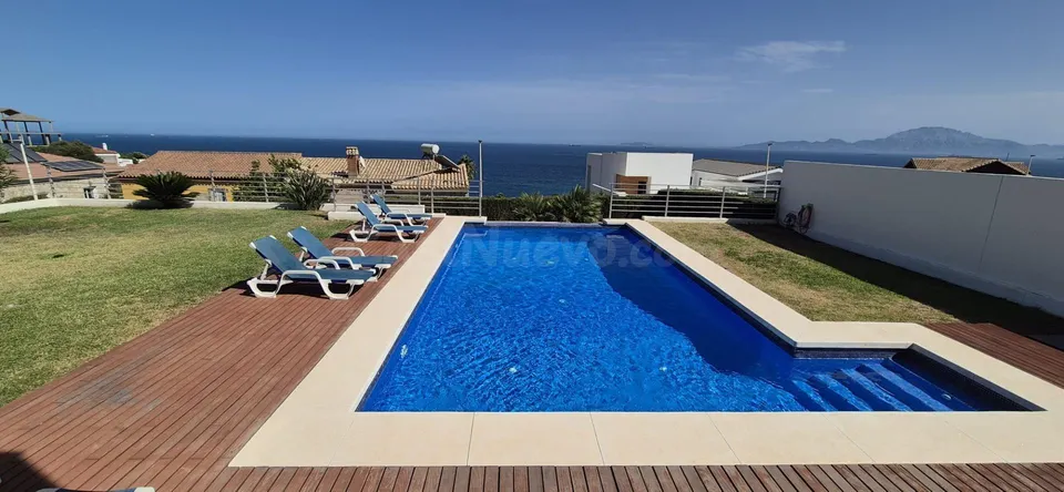 Magnífica villa unifamiliar en el faro con vistas a africa