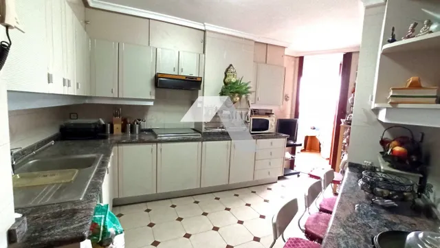 Espectacular Piso en La Goteta — 40