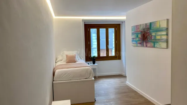 Piso 3 habitaciones 144m² en alquiler - El Mercat — 14