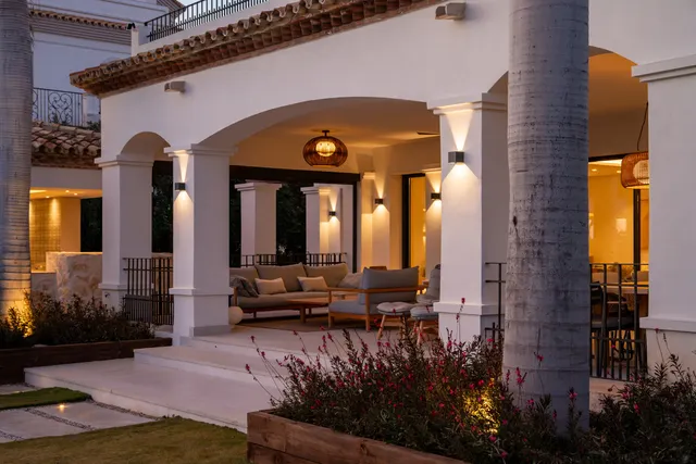 Chalet 4 habitaciones 551m² en venta - Marbella — 39