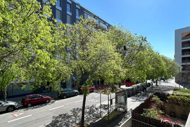 Poblenou: luz natural, dos amplias habitaciones y parking y trastero incluidos en el precio. — 7
