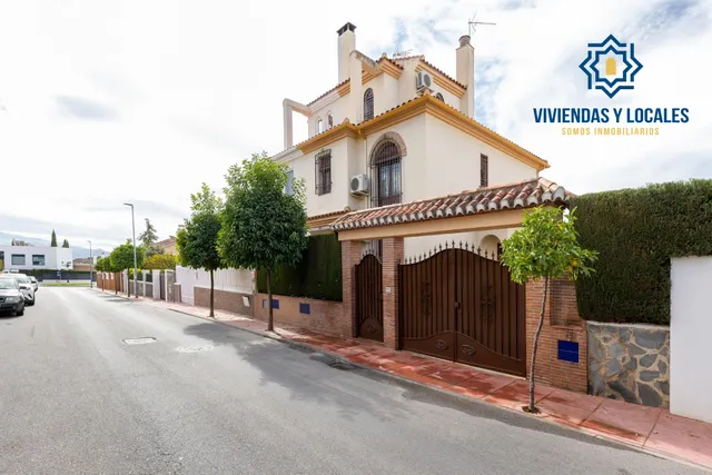 VIVIENDA PAREADA EN MONTELUZ — 45