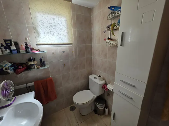 Piso de 1 dormitorio con plaza de garaje numerada — 12