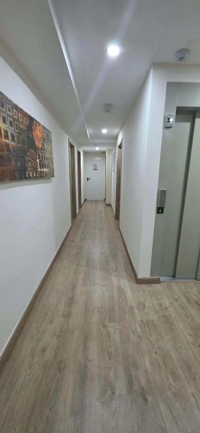 Hotel de 2 estrellas reformado en La Marina de Elche, zona Guardamar — 31