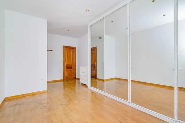 Piso 3 habitaciones 125m² en alquiler - Constitucion — 17