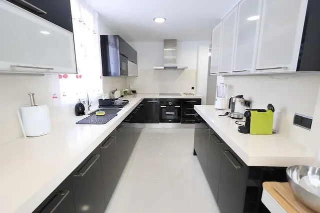 Chalet 4 habitaciones 222m² en venta - Costa blanca — 4