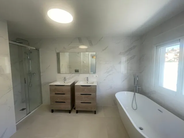 Chalet 4 habitaciones 208m² en venta - Riviera del sol — 46