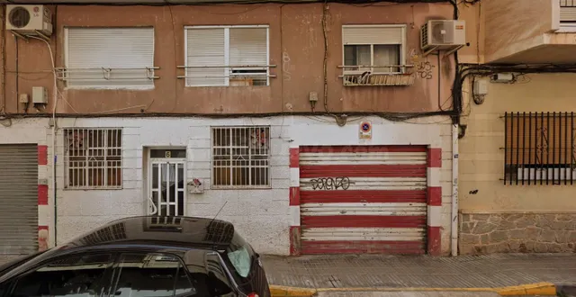 Se vende Piso OKUPADO en San Joaquin 6 Orihuela, (Alicante/A