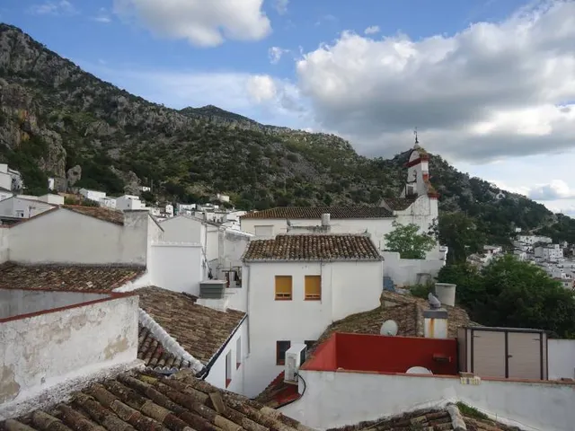 ZONA LA TORRE — 2