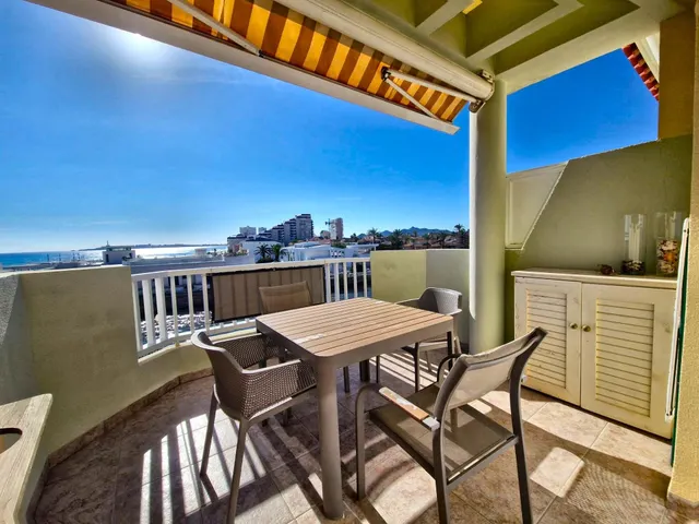 Apartamento reformado con vistas al Mediterráneo y espectacular solárium privado en Residencial Ipanema, La Manga km 2 — 8