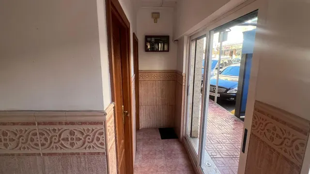 Local comercial 71m² en venta - Estacion de autobuses — 15