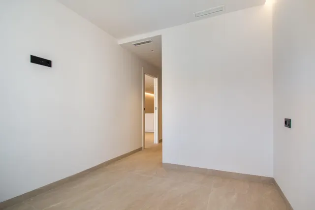 Apartamento totalmente reformado a estrenar frente a la Plaza del Teatro de Torrevieja — 20