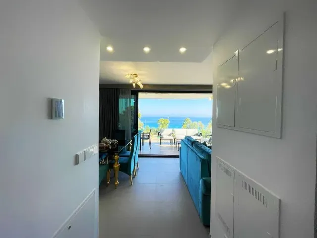 Primera linea del mar! Apartamento en Villajoyosa — 25