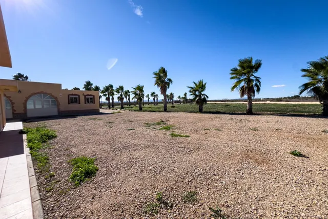 Espectacular finca rústica vallada con viviendas, salón de eventos y piscina en Fuente Álamo — 49