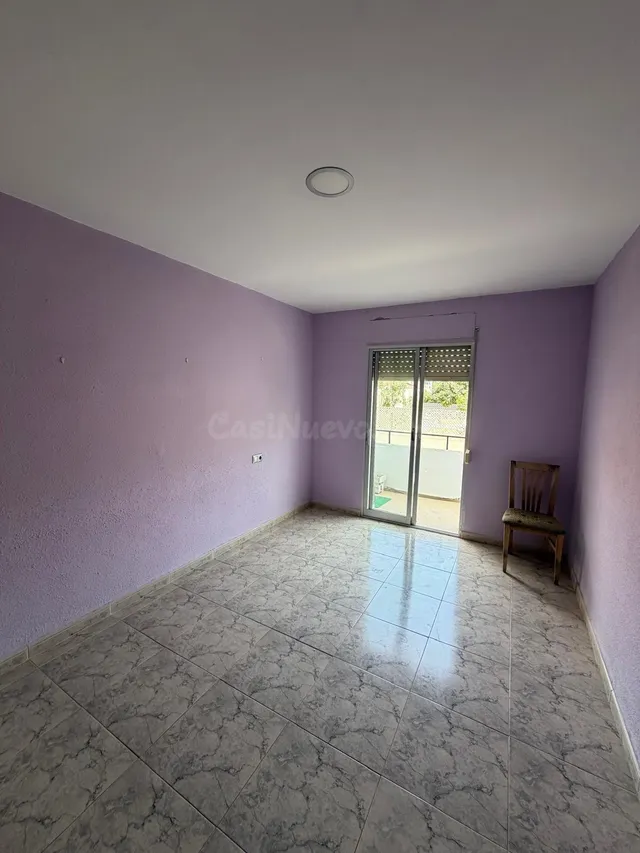 VENTA DE AMPLIA VIVIENDA PARA ENTRAR A VIVIR ZONA SAN JUAN P - foto 4