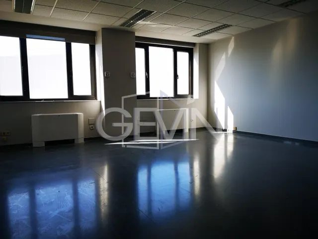 OFICINAS DE DIFERENTES MEDIDAS EN ALQUILER EN SANTA PERPETUA DE MOGODA — 7