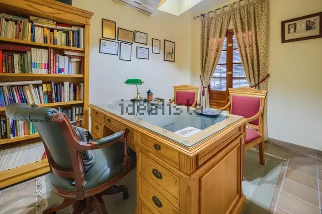 Chalet adosado en venta en Calle Bolivia — 4