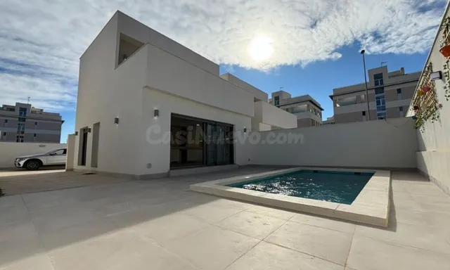 CHALET ADOSADO DE 3 DORMITORIOS 2 BAÑOS EN LA ZENIA (ORIHUEL - foto 5