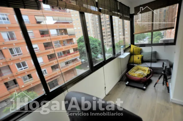 ¡amueblado! reformado y amplio con terraza y ascensor — 7