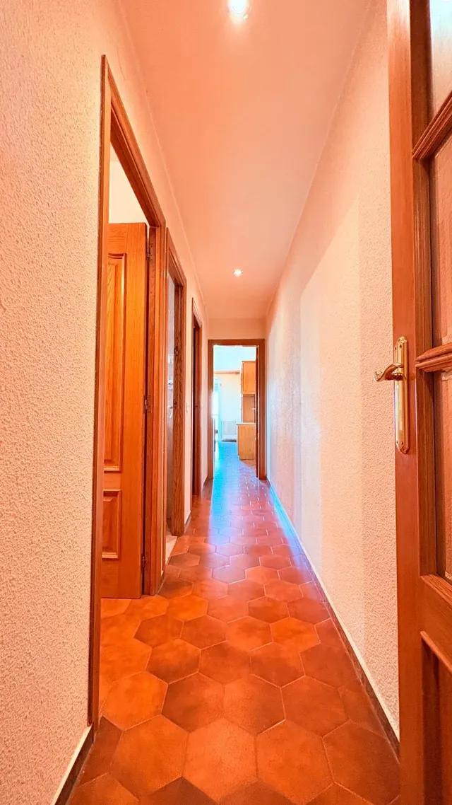 Pis de 4 habitacions amb ascensor — 8