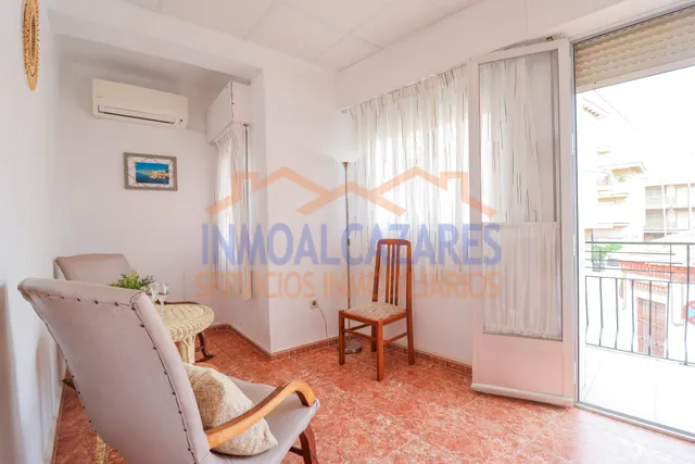 ¡A SOLO 1 MINUTO DE LA PLAYA! CÉNTRICO APARTAMENTO EN PRIMERA PLANTA DE 3 DORMITORIOS Y TERRAZA CON VISTAS AL MAR, EN LOS ALCÁZARES, MURCIA. — 25