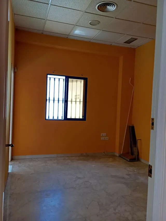 ALQUILER LOCAL EL PORTIL — 10