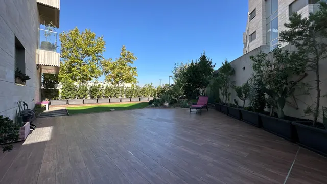 Piso en via hispanidad 131 — 45