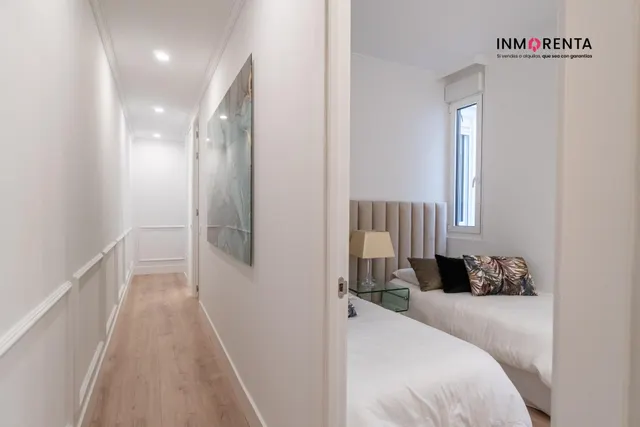 LUJOSA VIVIENDA EN CALLE AYALA — 13
