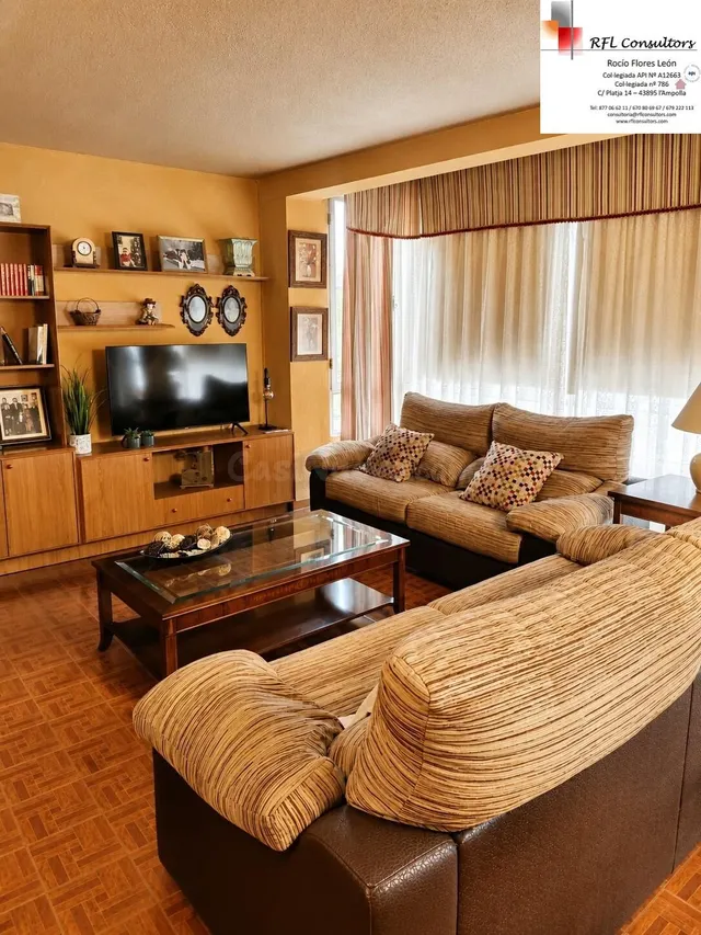 GRAN APARTAMENTO EN PLENO CENTRO DE LA POBLACIÓN — 2