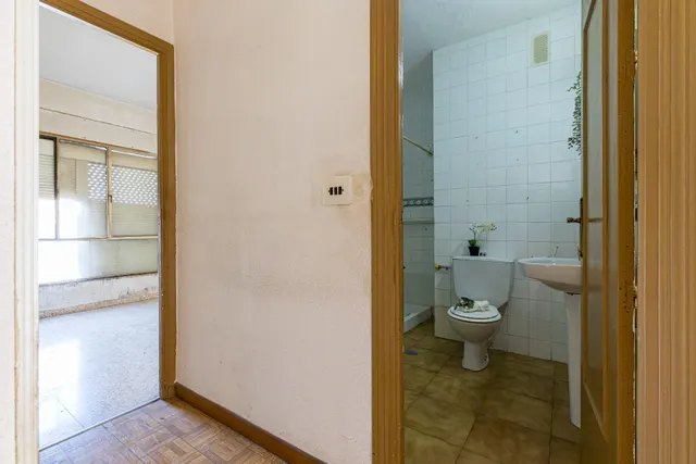 Piso para reformar con garaje junto a La Condomina — 23