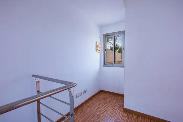 ATICO PARA REFORMAR CON GRAN TERRAZA A 200M DEL MAR — 16