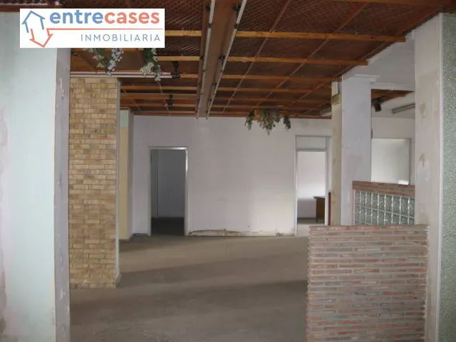 LOCAL COMERCIAL SAGUNTO AMPLIO — 7