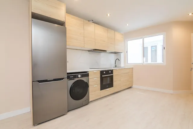 VIVIENDA RECIÉN REFORMADA EN VENTA CALLE CORREDORA · ELCHE — 16