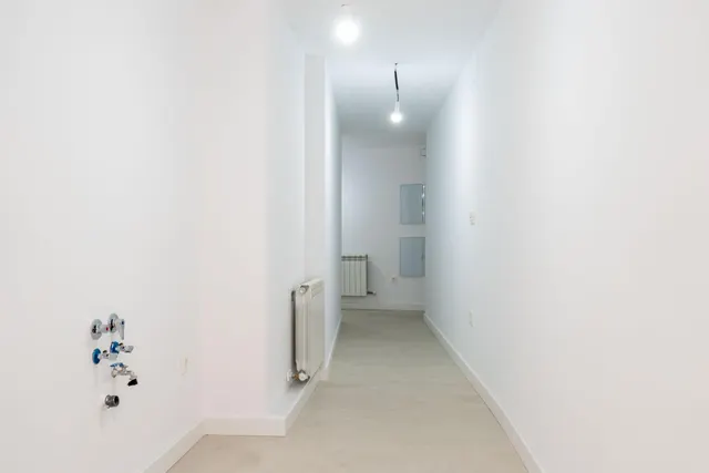 VENTA DE CÉNTRICO PISO EN ACERA DEL CASINO (CENTRO) - GRANADA — 16