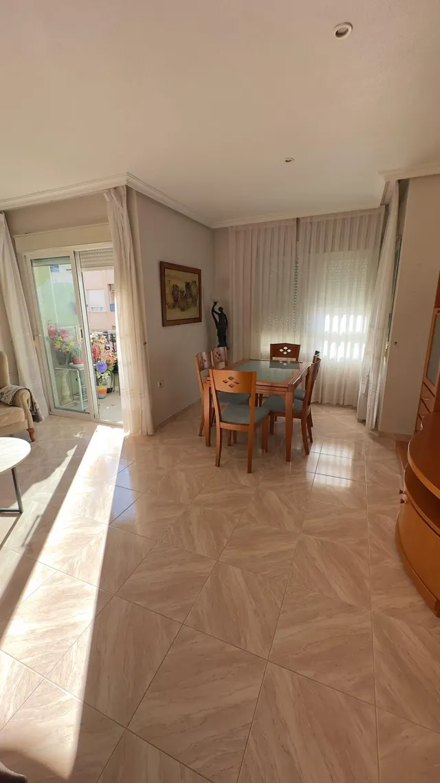 ¡alquiler larga temporada! apartamento 3 dormitorios en el centro de Torrevieja — 11