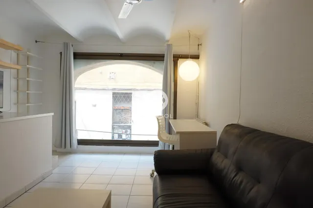 Local- Loft- duplex de 83m2 en el centro de Gracia, amueblado y totalmente equipado. — 12