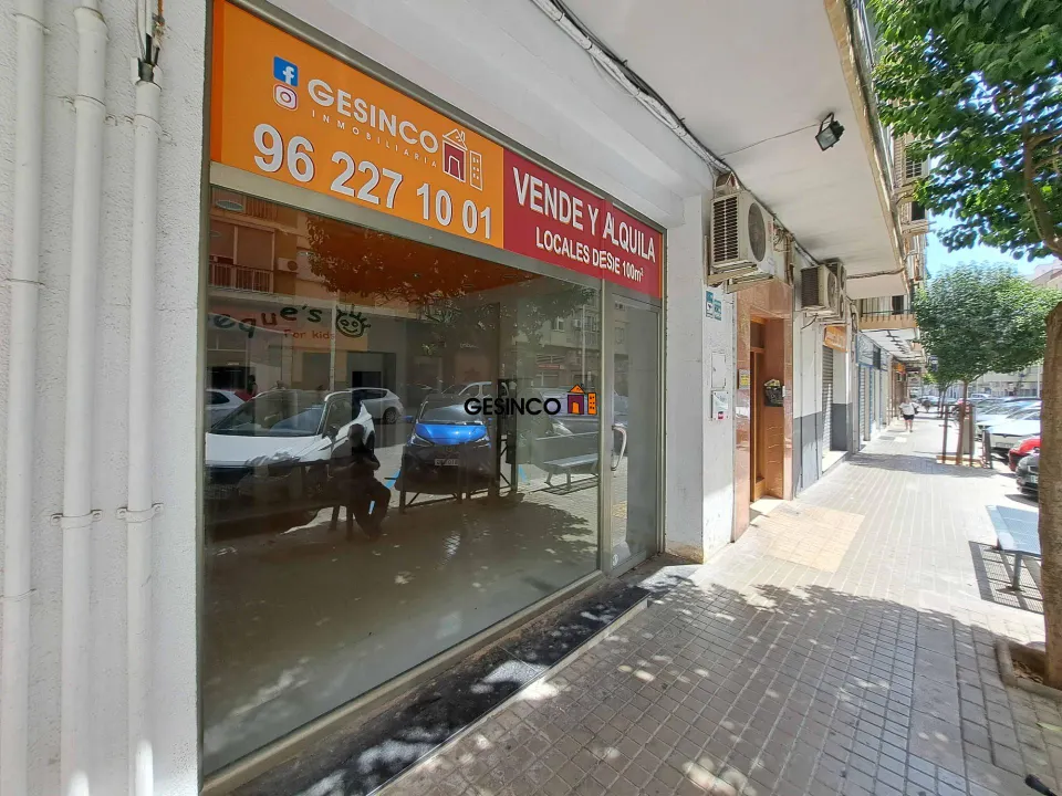 LOCAL COMERCIAL EN ALQUILER CÉNTRICO