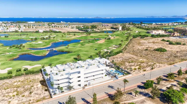 APARTAMENTO DE NUEVA CONSTRUCCIÓN EN RESORT DE GOLF EN LOS ALCAZARES — 4