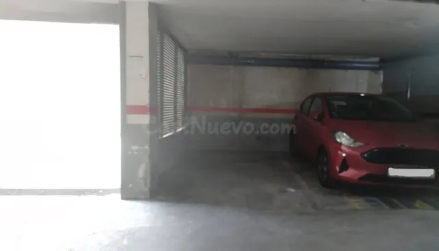 Plaza Parking para Vehículo Pequeño - foto 3