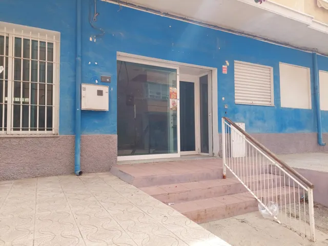 Local Comercial en Beniajan, Avenida Fabian Escribano — 3